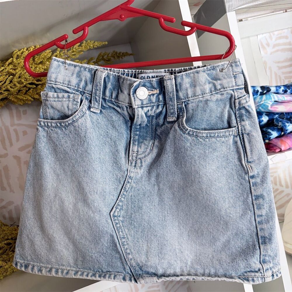 Old Navy Light Blue Denim Skirt
